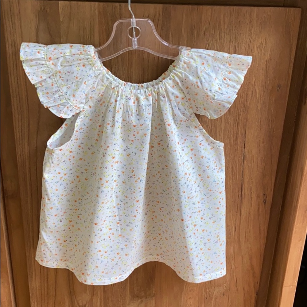 Tuchinda flutter sleeve top 2-3T